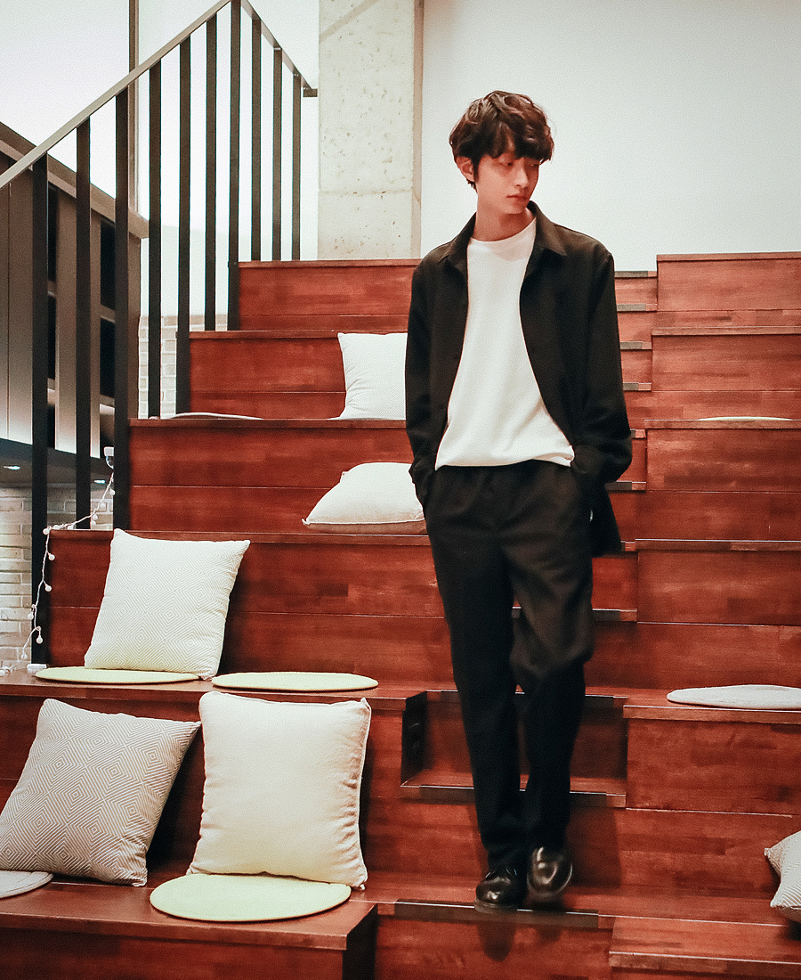 20180219_banding_wide_slacks_model_mj_01.jpg
